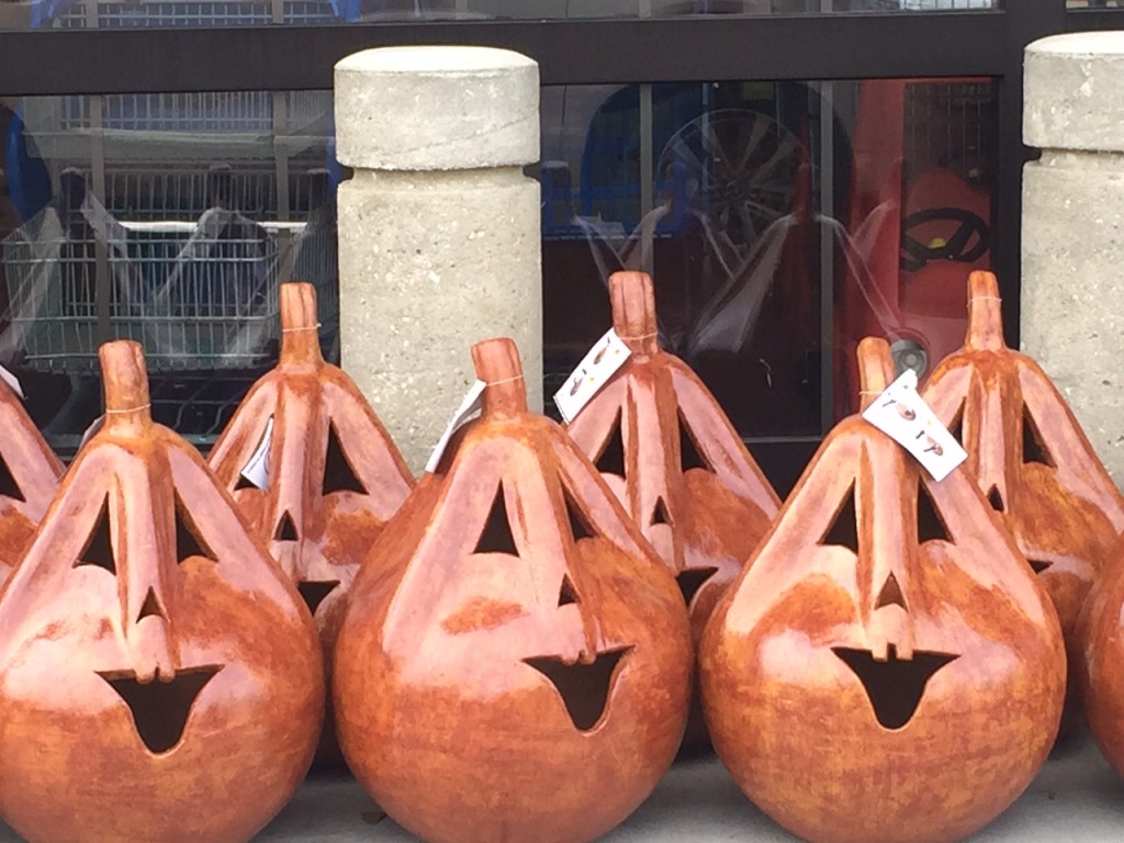Ceramic pumpkins