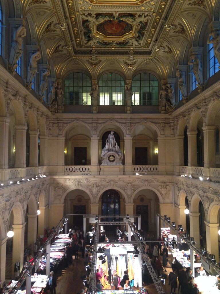 La Bourse inside